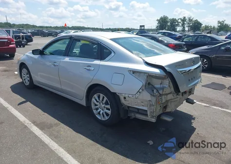 2015 Nissan Altima 2.5 S from USA, damaged, VIN 1N4AL3AP3FN327776